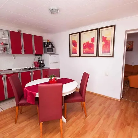 In 5176 Apartment Crikvenica